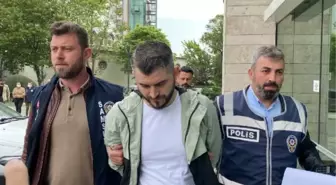 Samsun'da Kız Arkadaşını Mesaj Atan Adamı Öldürdü