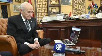 MHP Genel Başkanı Devlet Bahçeli, 2023'e damga vuran olaylara ilişkin fotoğraflara oy verdi