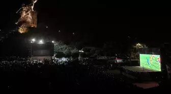 Senegal Afrika Uluslar Kupası'nda Fildişi Sahili'ne mağlup olarak turnuvaya veda etti