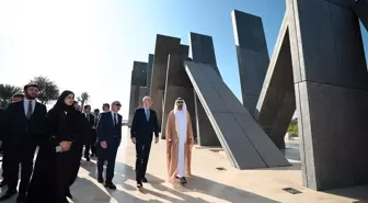 TBMM Başkanı Numan Kurtulmuş, Birleşik Arap Emirlikleri'nde Şehitlik Ziyareti Gerçekleştirdi