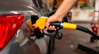 1 Şubat 2024'te Benzine 95 Kuruş Zam Geliyor