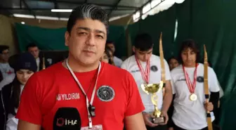 Kozan'da Gençler Geleneksel Türk Okçuluğu Dalında Başarılarıyla Gurur Veriyor