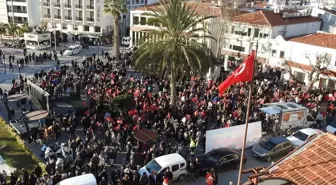 Çeşme Belediye Başkanı Ekrem Oran, CHP'nin aday gösterme kararına tepki gösterdi