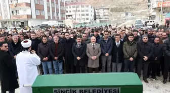 Adıyaman İl Genel Meclis Üyesi Abuzer Yaşar Dualarla Son Yolculuğuna Uğurlandı