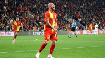 Göztepe, Diallo'nun sözleşmesini feshetti