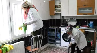 Haliliye Belediyesi Yaşlı ve Kimsesiz Vatandaşlara Evde Bakım Hizmeti Sunuyor