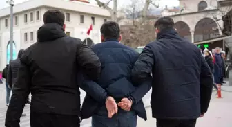 Bursa'da Güven Timleri Yankesicilik ve Kapkaç Olaylarını Önledi