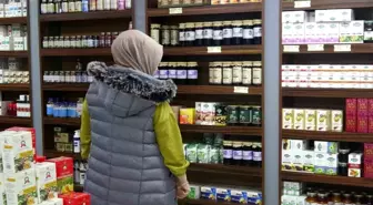 Kilis'te Vatandaşlar Soğuk Havaların Etkisiyle Bitki Çaylarına Yoğun İlgi Gösteriyor