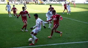 24Erzincanspor, Somaspor'u 2-0 mağlup etti