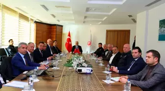 Artvin Valisi Sarp Sınır Kapısı'nda İnceleme Yaptı