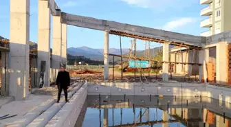 Köşk ilçesinde yarı olimpik yüzme havuzu çalışmaları hız kesmiyor