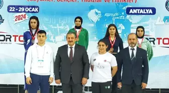 Niğde Kick Boks Takımı, Türkiye Şampiyonası'ndan 5 madalya ile döndü