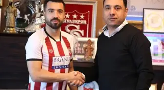 Sivasspor, İbrahim Akdağ'ı transfer etti