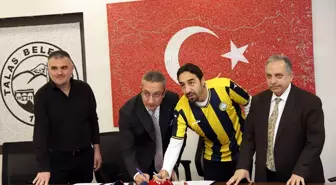 Talasgücü Belediyespor, İbrahim Öztürk'ü renklerine bağladı