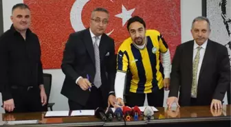 Talasgücü Belediyespor, İbrahim Öztürk'ü transfer etti