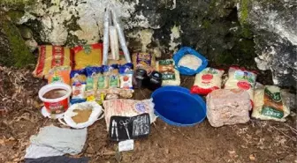 Lice'de PKK'ya ait sığınaklarda uyuşturucu ve mühimmat ele geçirildi