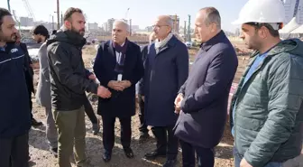 TOKİ Başkanı Malatya'daki Konut İnşaat Alanlarını İnceledi