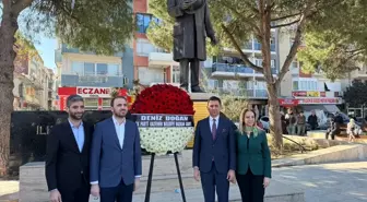 AK Parti Gaziemir Belediye Başkan Adayı Deniz Doğan, Vatandaşlarla Buluştu
