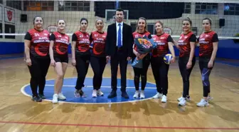 Alanya Alaaddin Keykubat Üniversitesi Eğitim ve Araştırma Hastanesi'nden Kadınlar Arası Voleybol Turnuvası
