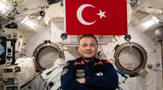 ALPER GEZERAVCI NE ZAMAN DÖNECEK? 2 Şubat Alper Gezeravcı nereye inecek? İlk Türk Astronot Gezeravcı Türkiye'ye ne zaman dönüyor?