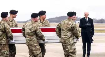 ABD Başkanı Joe Biden, Ürdün'deki dron saldırısında hayatını kaybeden 3 askerin cenazesine katıldı