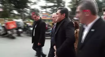 İYİ Parti İBB Adayı Buğra Kavuncu Zeytinburnu'nda Esnafla Buluştu