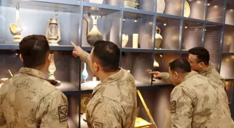 Kırşehir'de Jandarma Personeli Tarihi ve Turistik Merkezleri Ziyaret Etti