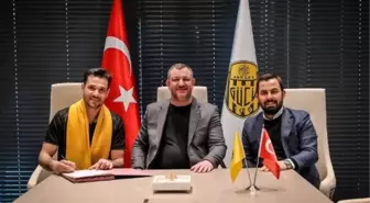 MKE Ankaragücü, Ertaç Özbir'i kadrosuna kattı