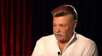 Cüneyt Özdemir'in belgeseli 'Seks Satar' sosyal medyada gündem oldu