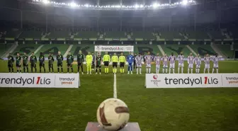 Sakaryaspor, Teksüt Bandırmaspor'u 1-0 Yendi