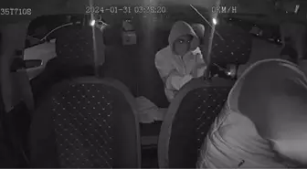 İzmir'de Taksici Cinayeti: Gaspçı, Müşteri Olarak Bindiği Taksiciyi Öldürdü