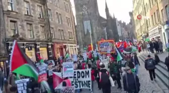 İskoçya'da binler, 'Özgür Filistin' sloganları attı