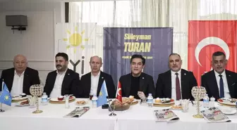 İYİ Parti İstanbul Büyükşehir Belediye Başkan Adayı Buğra Kavuncu Pendik'te Muhtarlarla Buluştu