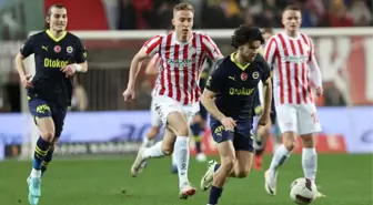 Kanarya hata yapmadı! Fenerbahçe, Antalyaspor'u deplasmanda devirdi