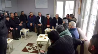 CHP Bursa Büyükşehir Belediye Başkan Adayı Mustafa Bozbey, Teleferik Minibüs Durağını ziyaret etti