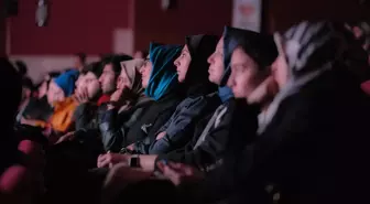 Kahramanmaraş merkezli depremlerin birinci yılında 'Adıyaman Blues' belgeseli gösterime sunuldu