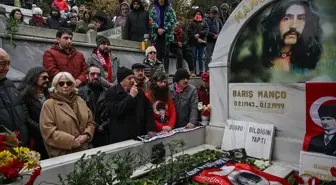 Barış Manço'nun vefatının 25. yılında anma etkinliği düzenlendi