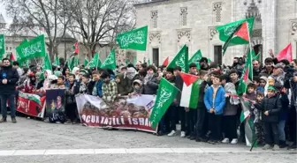 Gazze Dayanışma Platformu İsrail'in Filistin'e saldırılarını protesto etmek için yürüyüş düzenledi