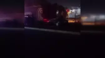 Mersin'de tırın altına giren otomobil hurdaya döndü: 1 ölü