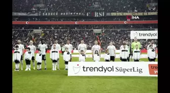 Trendyol Süper Lig: Beşiktaş 1 - Trabzonspor 0 (İlk yarı)