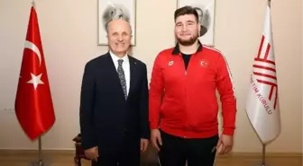 YÖK, Milli Sporcular İçin Kontenjan Artışı Sağlayacak