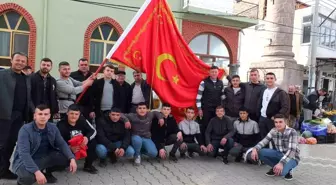 Burhaniye'de Gençlerin Oğlak Parasıyla Yaptıkları Sancak Hayrı