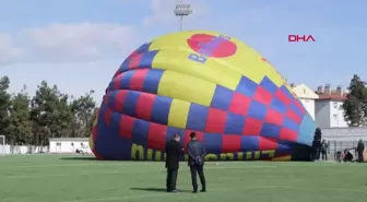 Burdur'da Sıcak Hava Balonları Gösteri Uçuşu Yaptı