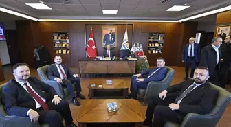 Cumhur İttifakı Tekirdağ Büyükşehir Belediye Başkan Adayı Cüneyt Yüksel, Marmaraereğlisi ilçesinde ziyaretlerde bulundu