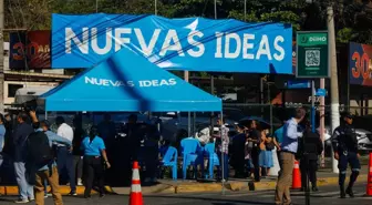 El Salvador'da Devlet Başkanı ve Meclis Üyeleri Seçimi Başladı