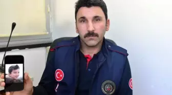 İtfaiye Personeli, Enkaz Altında Oğlu Olan 1050 Kişinin Kurtarılmasını Sağladı