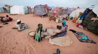 Güney Sudan'da yaşanan şiddet olaylarında, aralarında kadın ve çocuklarında bulunduğu 40 kişi hayatını kaybetti