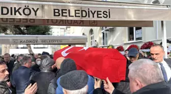 İstanbul Boğazı'nda hayatını kaybeden kaptan son yolculuğuna uğurlandı