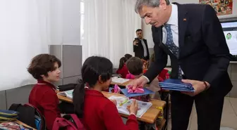 Serdivan Belediye Başkanı Yusuf Alemdar, Öğrencilerin Heyecanına Ortak Oldu