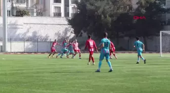 Futbolcunun ikili mücadelede dişi kırıldı